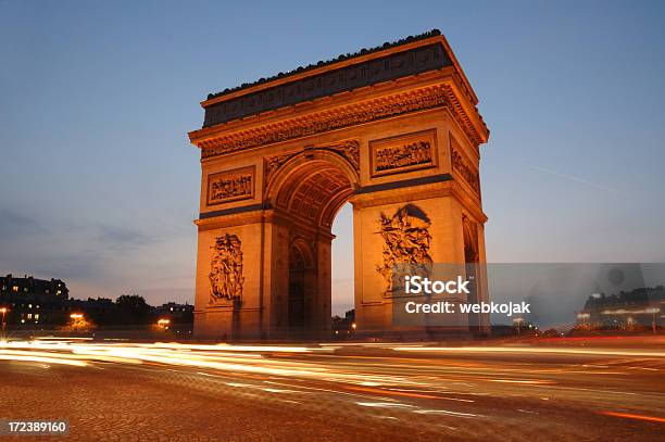 Arco Do Triunfo - Fotografias de stock e mais imagens de Anoitecer - Anoitecer, Arco do Triunfo - Arco, Arco do Triunfo - Paris