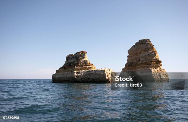 Zwei Island Cliffs In Lagos In Portugal Stockfoto und mehr Bilder von Algarve - Algarve, Blau, Braun