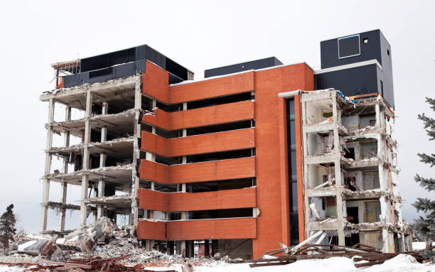 istock Demolishing a Building 172392298