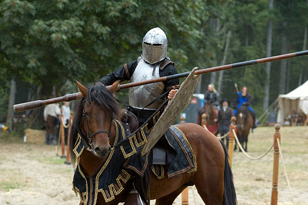 joust medievale - history knight historical reenactment military foto e immagini stock