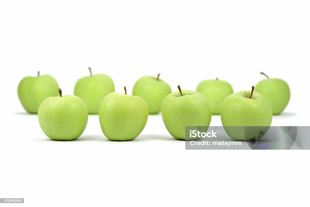 Manzanas en filas - Foto de stock de Alimento libre de derechos