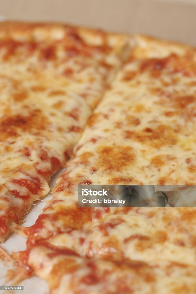 Пицца с сыром - Стоковые фото Без людей роялти-фри