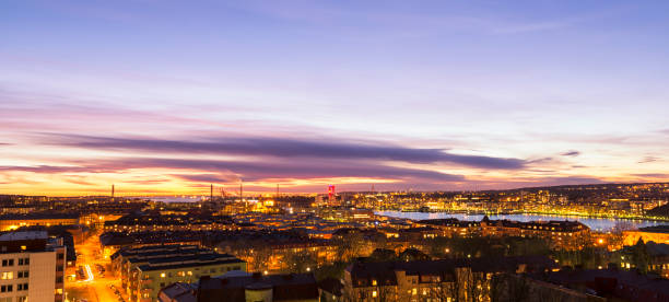 panorama de gotemburgo ocidental - gothenburg city urban scene illuminated - fotografias e filmes do acervo