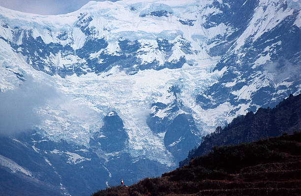 la ganesh himal - ganesh himal foto e immagini stock