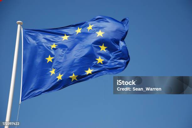 Foto de Bandeira Da União Europeia e mais fotos de stock de Bandeira - Bandeira, Bandeira da Comunidade Européia, Comunidade Europeia