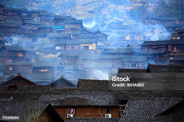 Pueblo De Miao Nacionalidad Foto de stock y más banco de imágenes de Aire libre - Aire libre, Aldea, Arquitectura