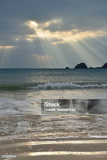 St Brelades Bay — стоковые фотографии и другие картинки Без людей - Без людей, Береговая линия, Береговой ориентир