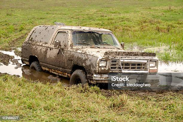시스템에서 막히고 머드 진흙에 대한 스톡 사진 및 기타 이미지 - 진흙, 차, 꼼짝 못하는