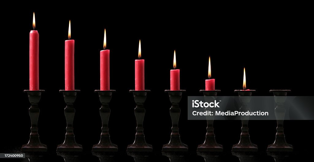 Bruciando candele - Foto stock royalty-free di Contrarre