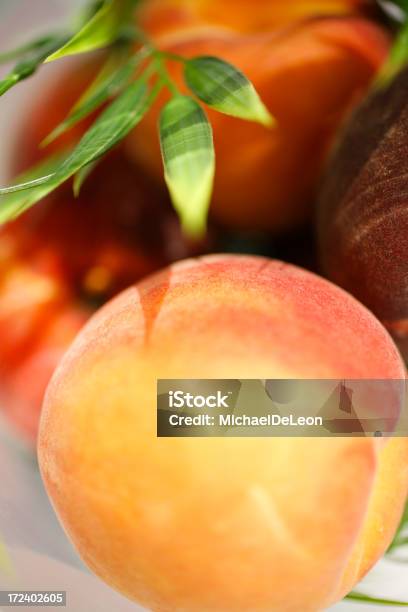 Peaches 있는 햇빛 0명에 대한 스톡 사진 및 기타 이미지 - 0명, 감귤류 과일, 건강한 생활방식
