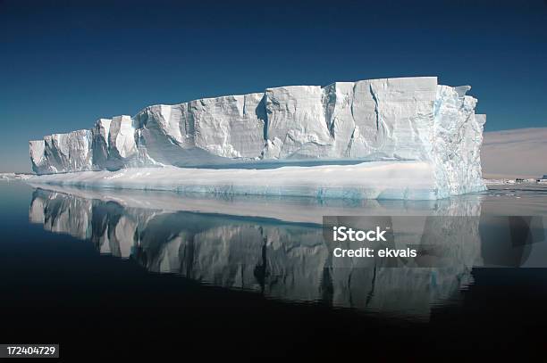 氷山 - 写真のストックフォトや画像を多数ご用意 - 写真, 冬, 冷たい