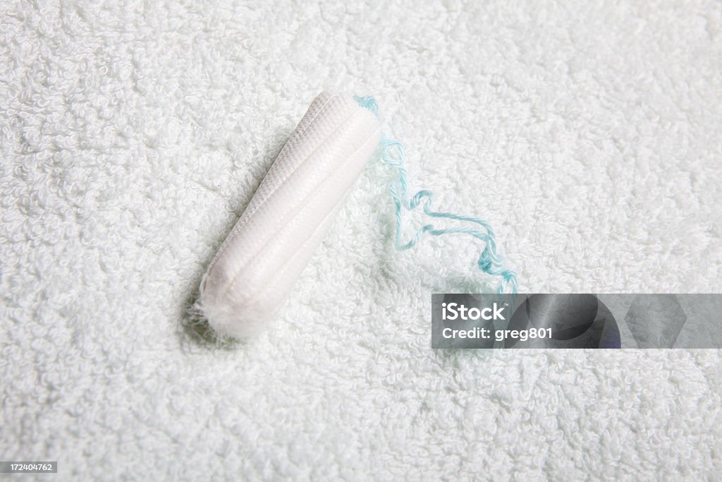 Tamponi su bianco asciugamano - Foto stock royalty-free di Adolescenza