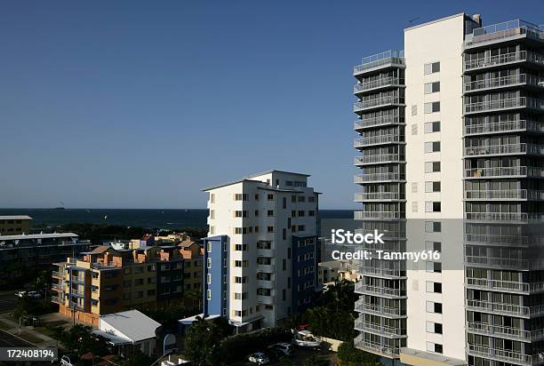 Rascacielos Apartments Foto de stock y más banco de imágenes de Agua - Agua, Aire libre, Arquitectura exterior