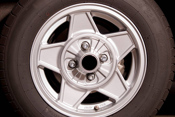 istock Car Tyre and Tire Felly 172408961