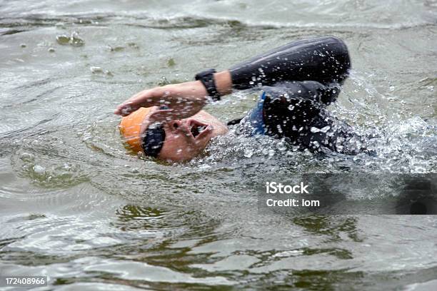 Triathlon Stockfoto und mehr Bilder von Schwimmen - Schwimmen, Aktiver Lebensstil, Atemübung