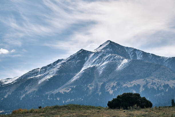 istock Tien Shan mountains in sunny autumn 1724093516