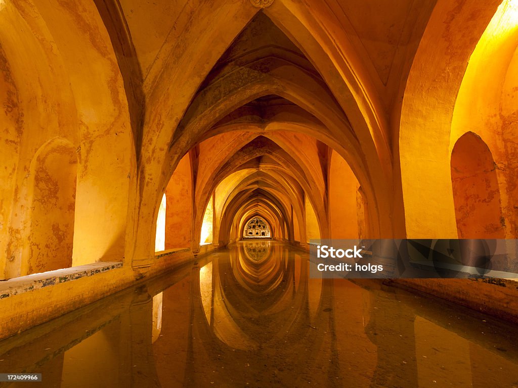 Queens bagni interni in Alcazar, Siviglia, Spagna - Foto stock royalty-free di Siviglia