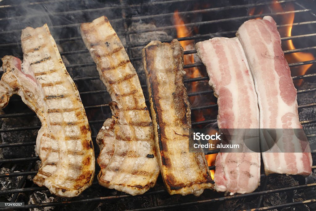 Barbecue avec bacon - Photo de Aliment libre de droits