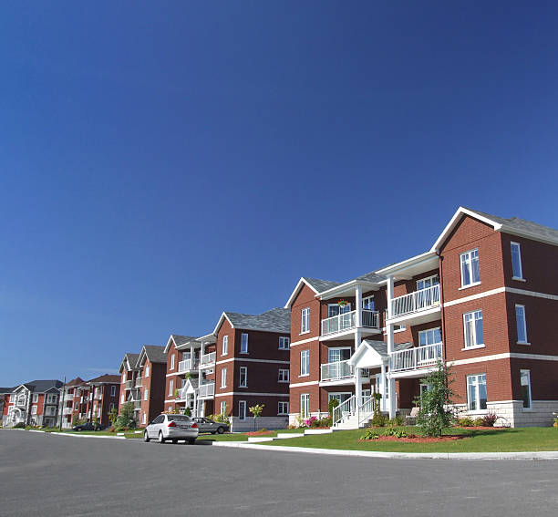 istock Suburban Houses 172410394