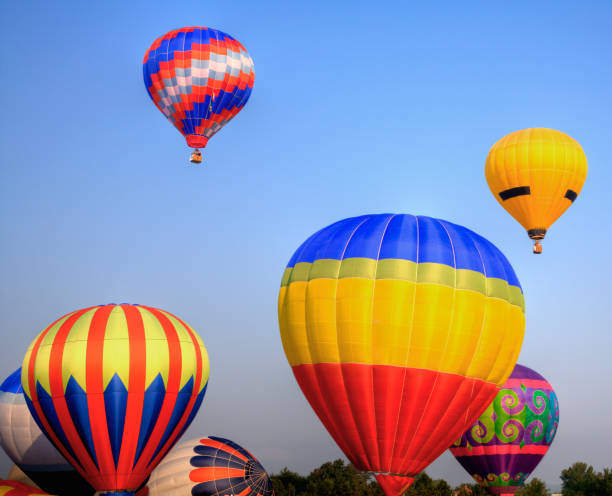 istock Hot Air Balloons 7 172413595