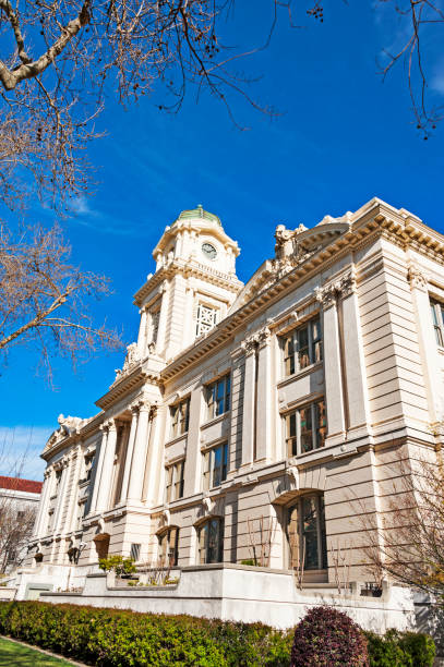 istock Sacramento City Hall 172415970