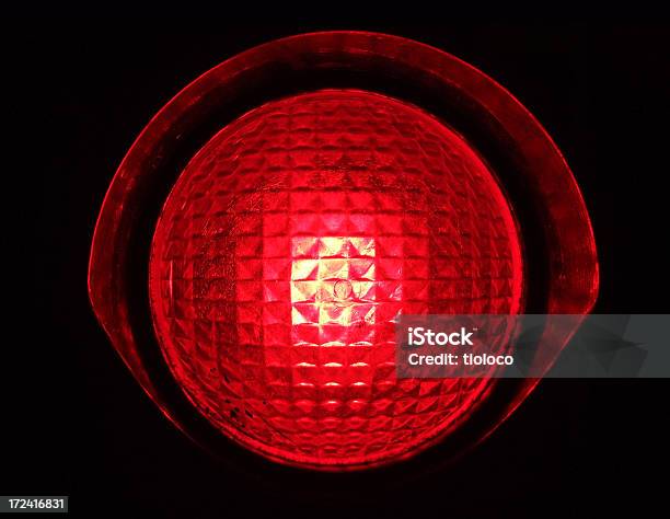 Foto de Red Semáforo e mais fotos de stock de Farol Vermelho - Semáforo de trânsito - Farol Vermelho - Semáforo de trânsito, Stop - placa em inglês, Vermelho