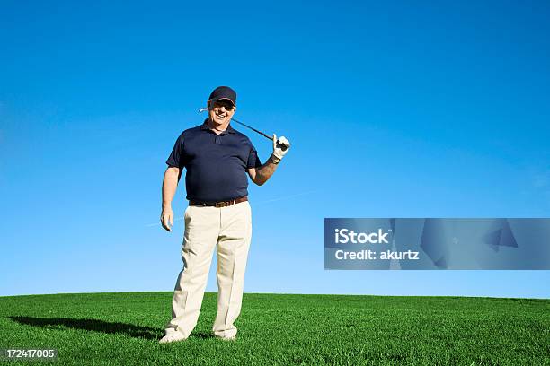 Starszy Mężczyzna Golf Serii - zdjęcia stockowe i więcej obrazów 60-64 lata - 60-64 lata, 65-69 lat, Aktywni seniorzy