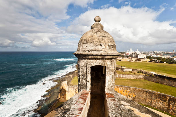 castillo festung el morro - horizon over water old san juan san juan puerto rico puerto rico stock-fotos und bilder