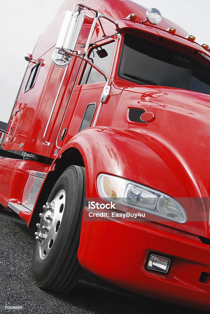 Czerwony strażacki - Zbiór zdjęć royalty-free (Ciężarówka transportowa)