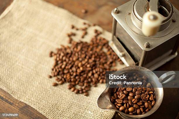Sfondo Caffè - Fotografie stock e altre immagini di Beige - Beige, Caffè - Bevanda, Chicco di caffè tostato