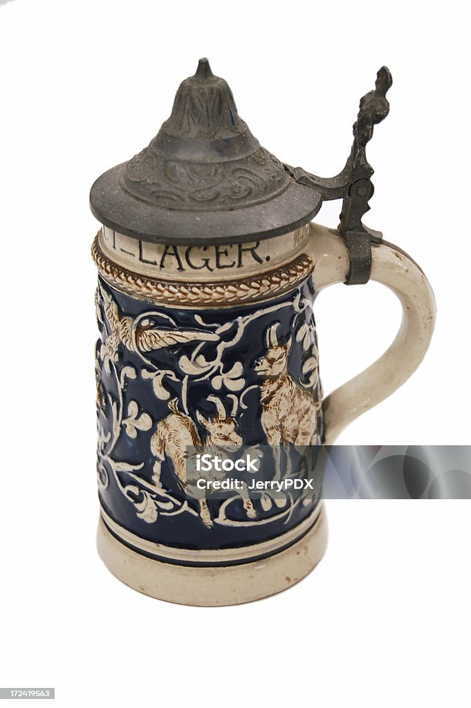 Boccale da birra di ceramica - Foto stock royalty-free di Tazza di ceramica