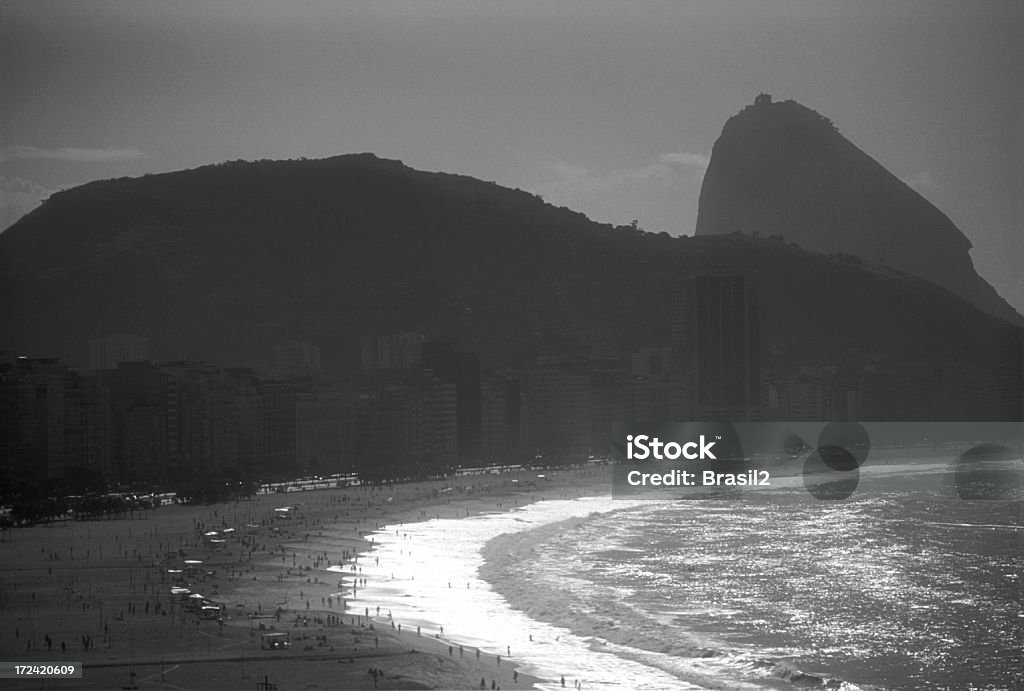 Spiaggia di Copacabana - Foto stock royalty-free di Acqua
