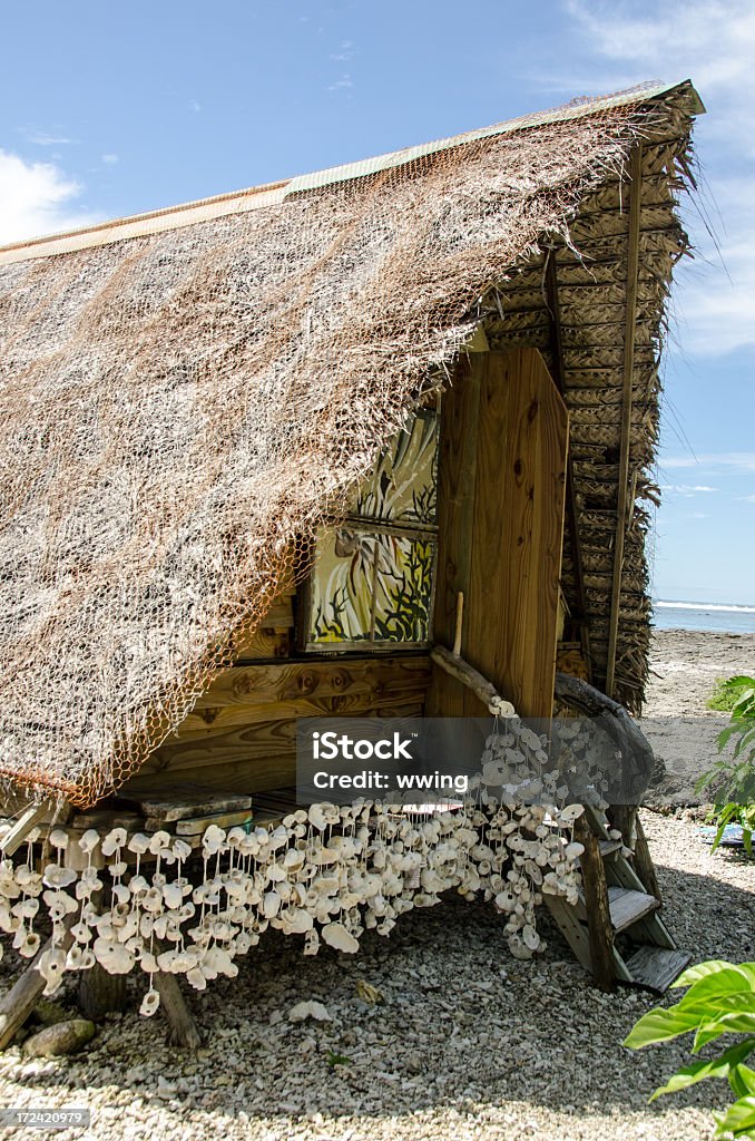 Pequena cabana de praia Moorea - Foto de stock de Baía royalty-free