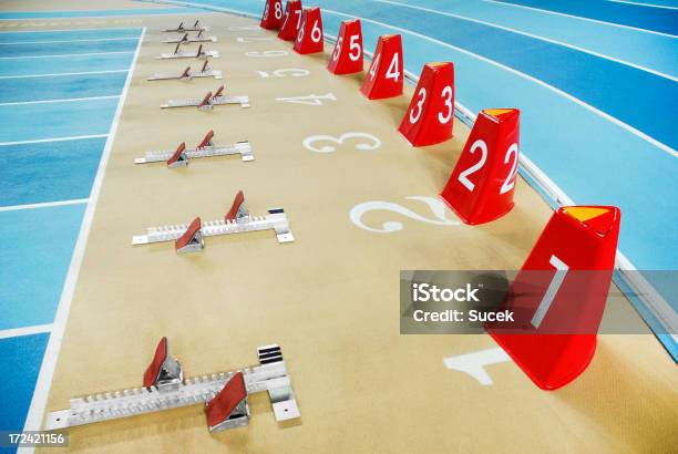 Campionato Di Atletica Leggera - Fotografie stock e altre immagini di 3000 Metri - 3000 Metri, Ambientazione interna, Attività