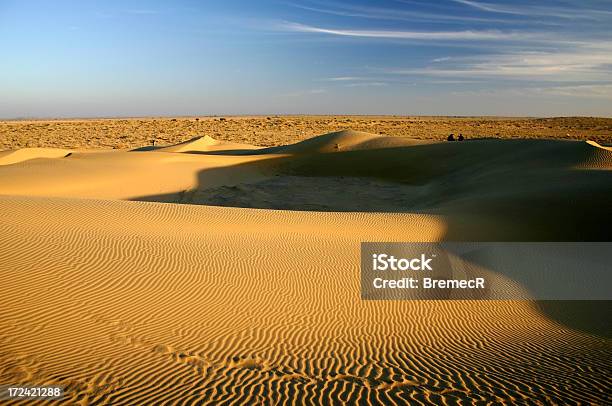 En El Desierto Foto de stock y más banco de imágenes de Arena - Arena, Asia, Asia del Sur