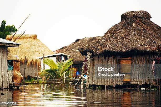 Лагуна Деревня — стоковые фотографии и другие картинки Бенин - Бенин, Африка, Потоп