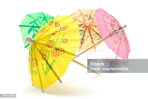 紙傘のカクテル - カットアウトのストックフォトや画像を多数ご用意 - カットアウト, 傘, 飲み物