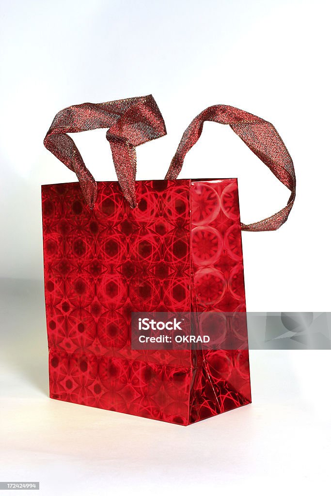 Rosso Holographic Busta regalo - Foto stock royalty-free di Busta regalo