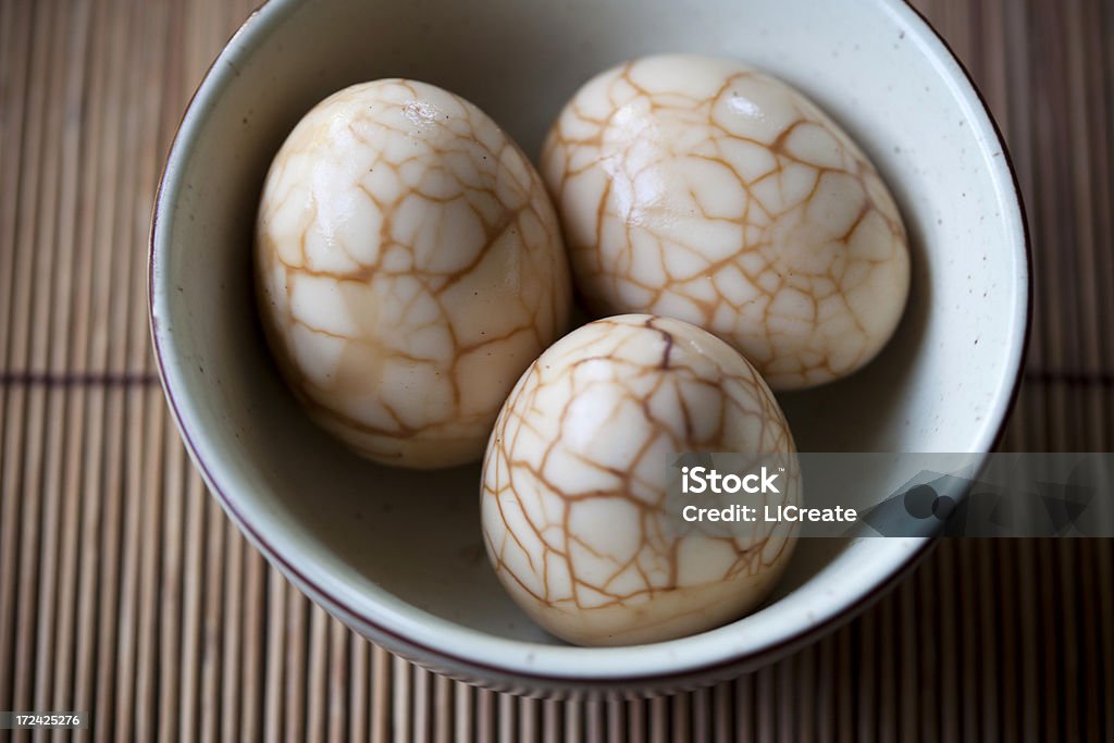 中国のティーエッグの作り方 - うま�味のロイヤリティフリーストックフォト