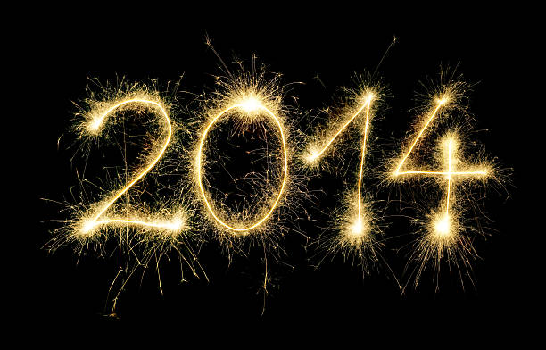 espumante de 2014 - 2013 new years eve new years day firework display - fotografias e filmes do acervo