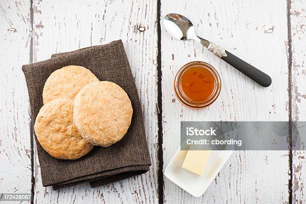 Foto de Scones e mais fotos de stock de Colher - Faqueiro - Colher - Faqueiro, Comida, Fotografia - Imagem