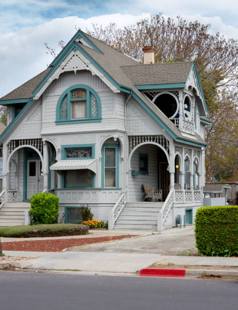 istock Beautifully restored grey Victorian house 172428420