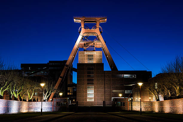 Zollverein by night Zeche Zollverein in Essen, Germany - UNESCO world cultural heritage and landmark of Essen in Germany essen germany stock pictures, royalty-free photos & images