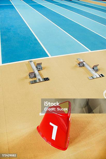 Campeonato De Atletismo - Fotografias de stock e mais imagens de A caminho - A caminho, Atividade, Campeonato desportivo