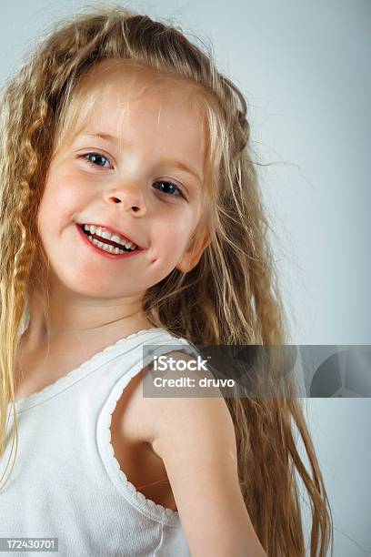 Маленькая Princess — стоковые фотографии и другие картинки 4-5 лет - 4-5 лет, Беззаботный, Белый