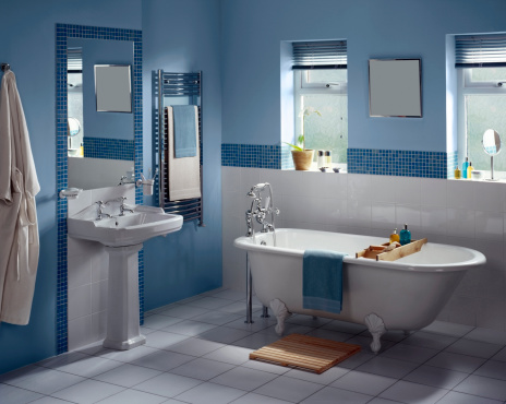 Image of large luxurious bathroom in blue
