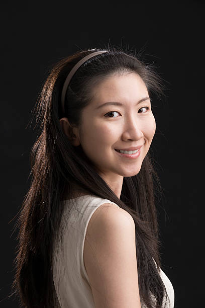 istock Attractive young Asian Chinese woman 172432324