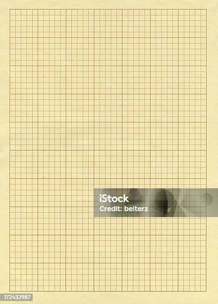 Grid Papier Stockfoto und mehr Bilder von Bildhintergrund - Bildhintergrund, Liniertes Papier, Beige