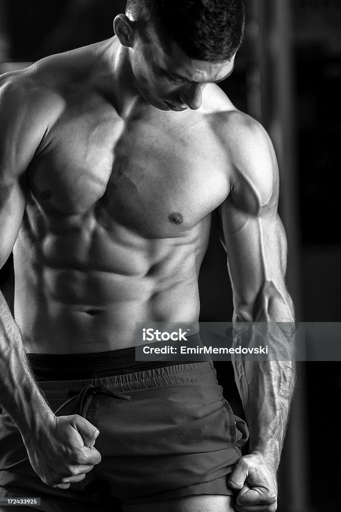 Perfeito corpo masculino - Foto de stock de Academia de ginástica royalty-free