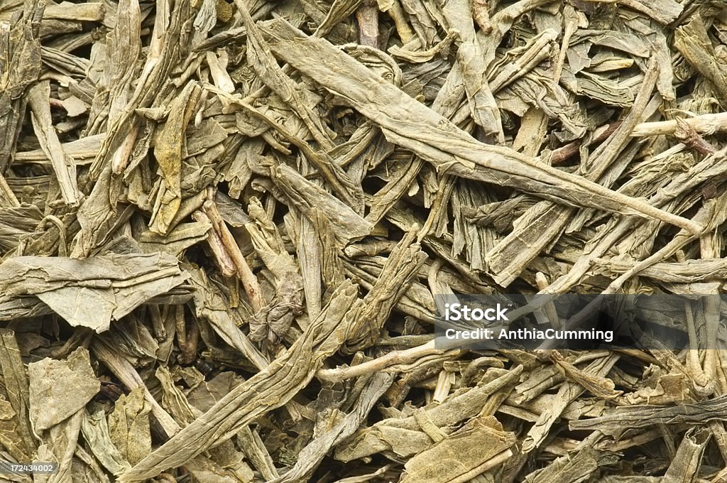 Japonais Bancha thé vert feuilles fond de au-dessus de la tête - Photo de Antioxydant libre de droits